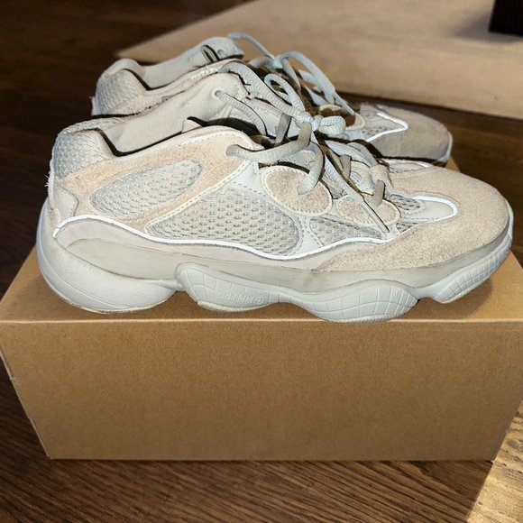 YEEZY 500 SALE - SIZE 7M OR 8.5W - Picture 4 of 4